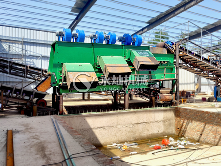 北京昌平區(qū)裝修垃圾分選設(shè)備安裝現(xiàn)場(chǎng)